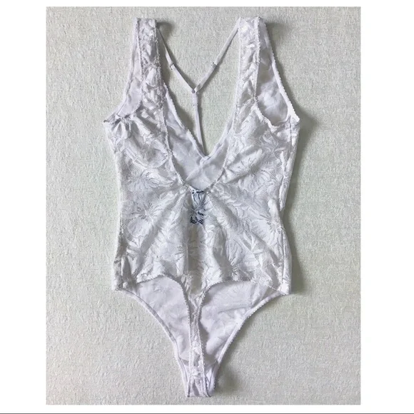Victoria Secret’s Very Sexy Palm Lace Bodysuit Teddy Silver Ivory Unlined Small - Picture 5 of 12